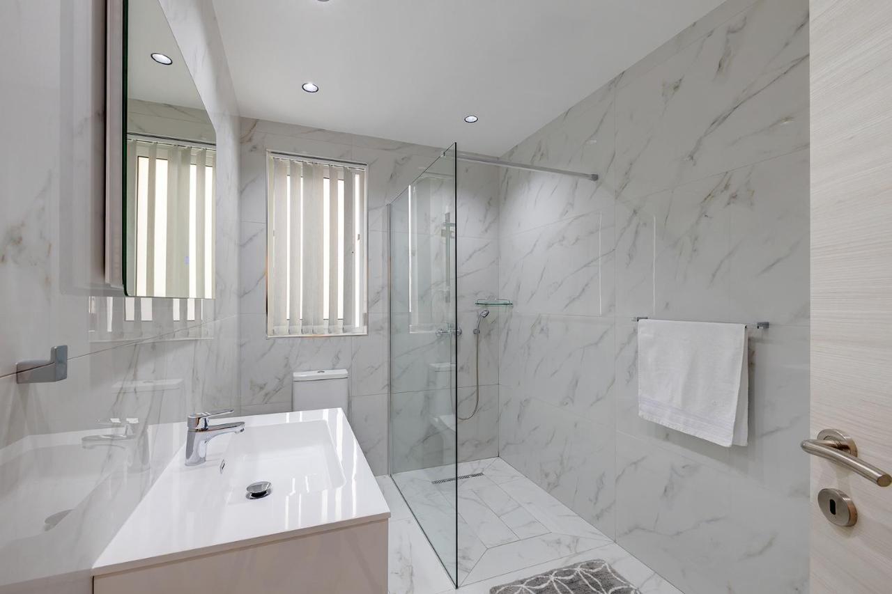 Stylish 2Br Apartment In Central St Julians San Ġiljan Extérieur photo